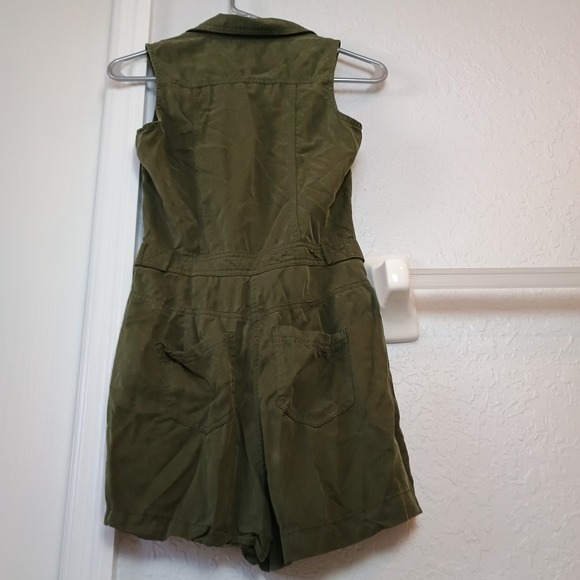 Marilyn Monroe Romper Cute Sleeveless Shorts Juniors XS Army Green - Picture 4 of 6